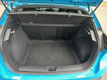 Car image 33