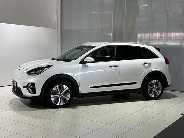 Kia Niro e 64 kWh 7 150 kW image number 2