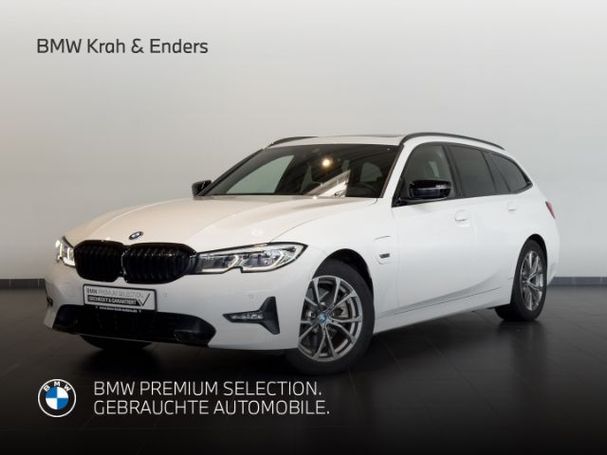 BMW 320 e Touring Sport Line xDrive 150 kW image number 1