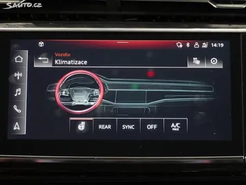 Car image 38
