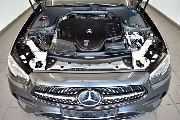 Mercedes-Benz E 450 Coupe Line 270 kW image number 24