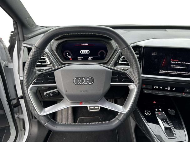 Audi Q4 40 e-tron 150 kW image number 5