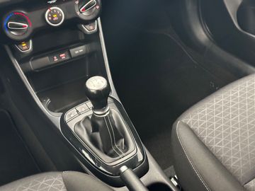 Car image 35