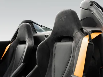 Car image 38
