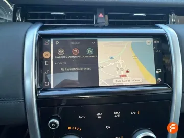Car image 26