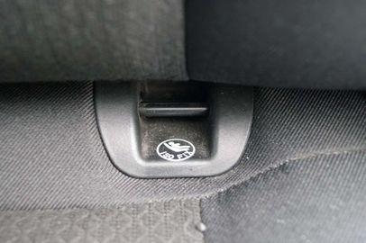 Car image 37