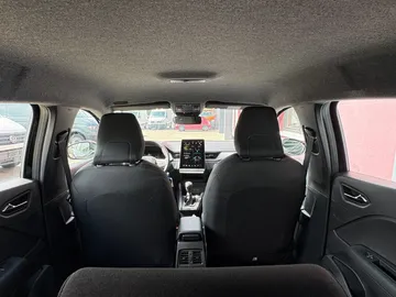 Car image 29