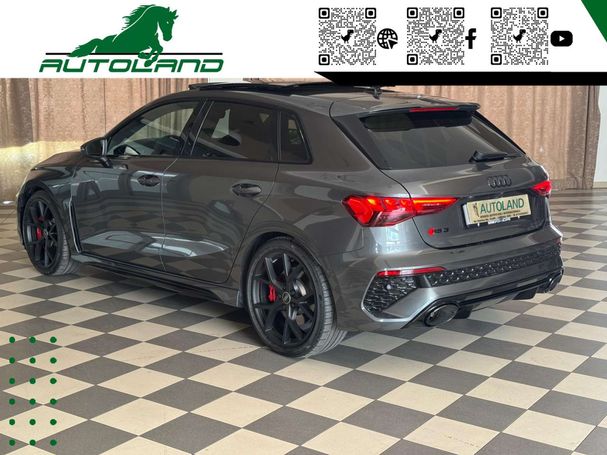 Audi RS3 TFSI quattro S tronic 294 kW image number 13