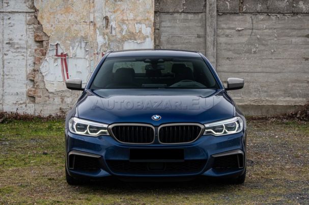 BMW 550i xDrive 340 kW image number 2