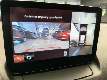 Car image 29