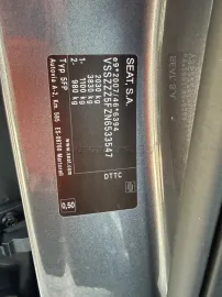 Car image 40