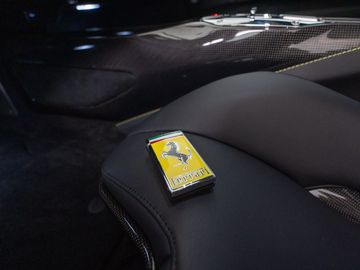 Car image 44