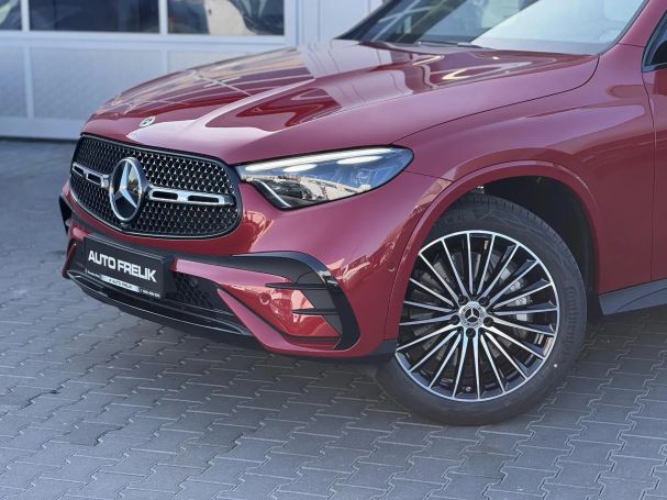 Mercedes-Benz GLC 300 4Matic 9G-Tronic Line 190 kW image number 5