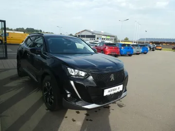 Car image 3