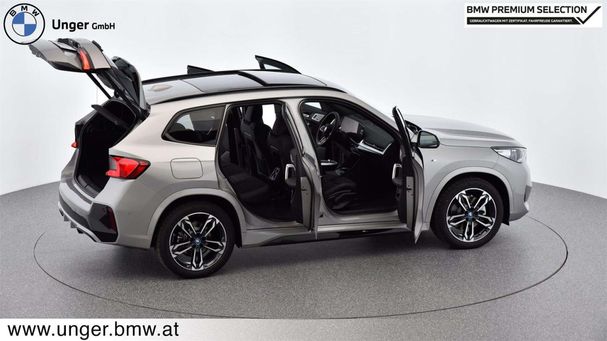 BMW iX1 xDrive30 200 kW image number 31