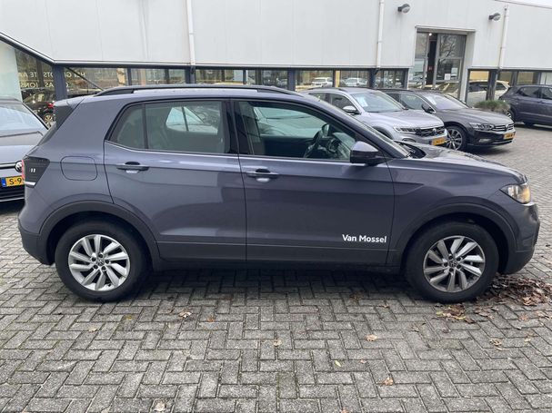 Volkswagen T-Cross 1.0 TSI Life 70 kW image number 2