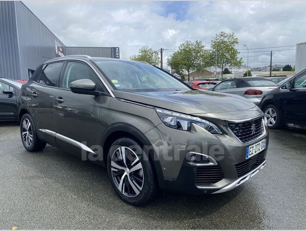 Peugeot 3008 BlueHDi 130 S&S EAT8 Allure 96 kW image number 2