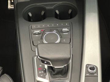 Car image 35