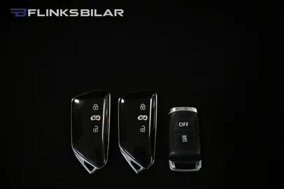 Car image 28