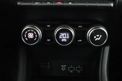 Car image 50