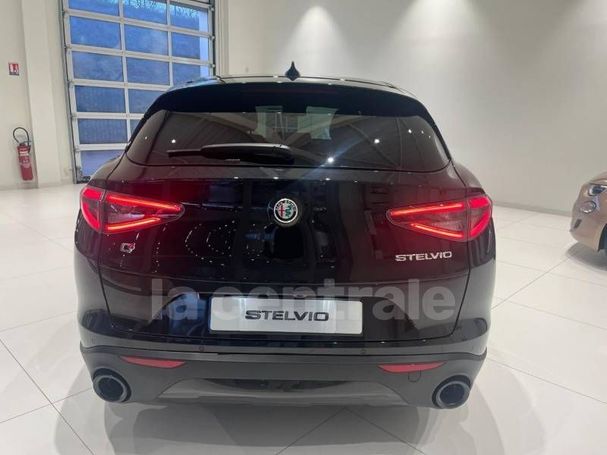 Alfa Romeo Stelvio 2.2 Q4 154 kW image number 6