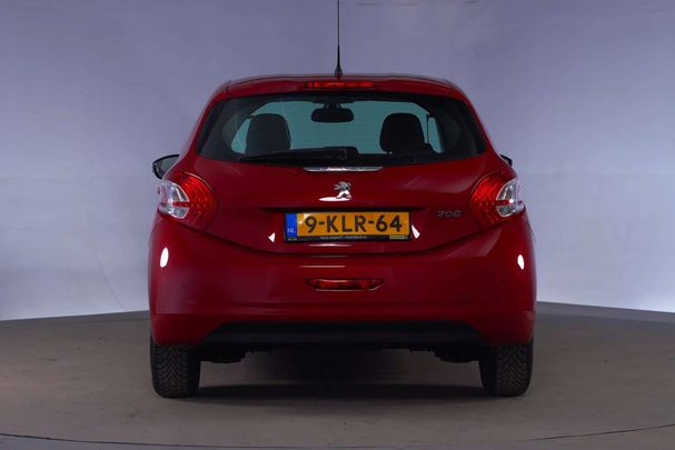 Peugeot 208 VTi 60 kW image number 27