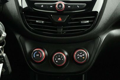 Car image 31