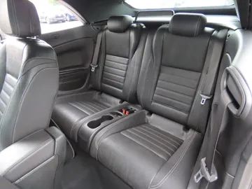 Car image 27