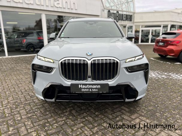 BMW X7 M Sport xDrive 259 kW image number 2