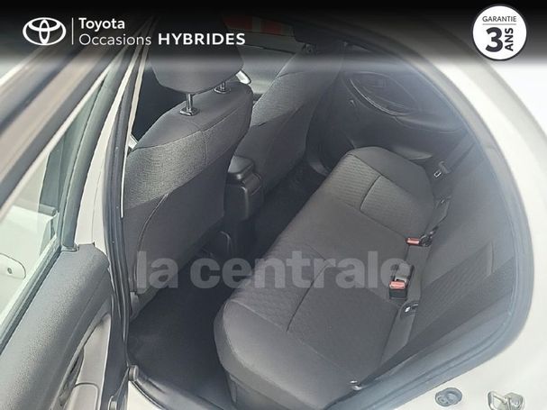 Toyota Yaris Hybrid 116 85 kW image number 16