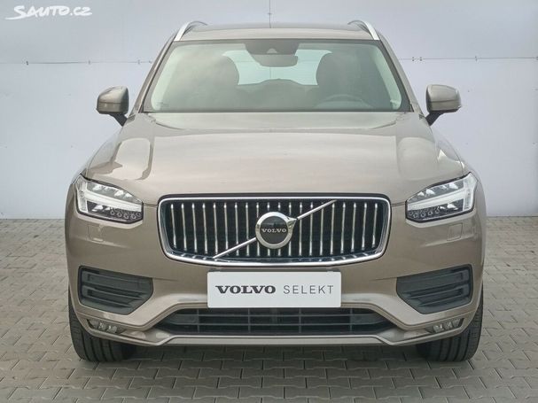 Volvo XC90 B5 AWD Momentum 173 kW image number 3