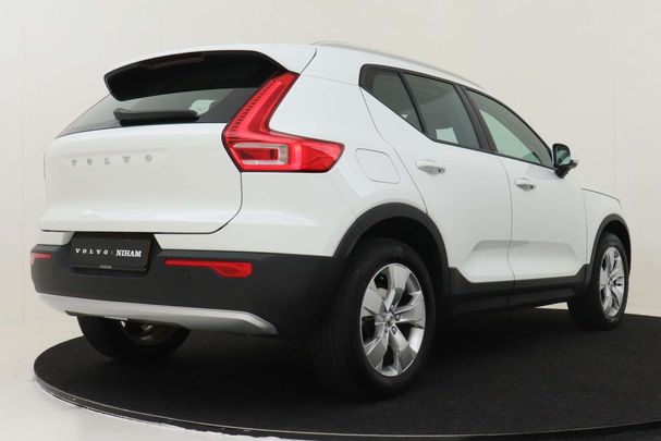 Volvo XC40 T2 95 kW image number 6