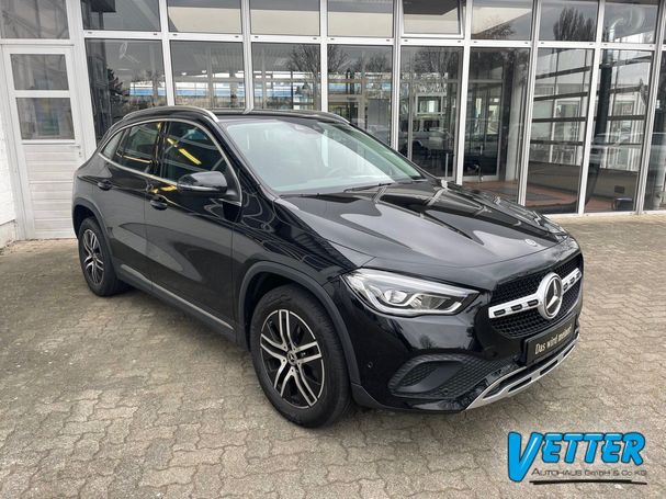 Mercedes-Benz GLA 200 120 kW image number 2