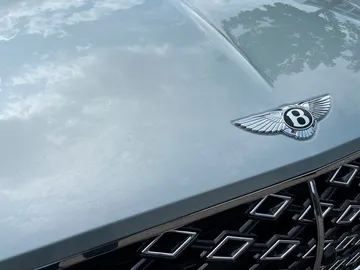 Car image 33
