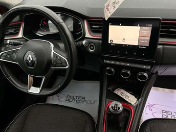 Car image 11