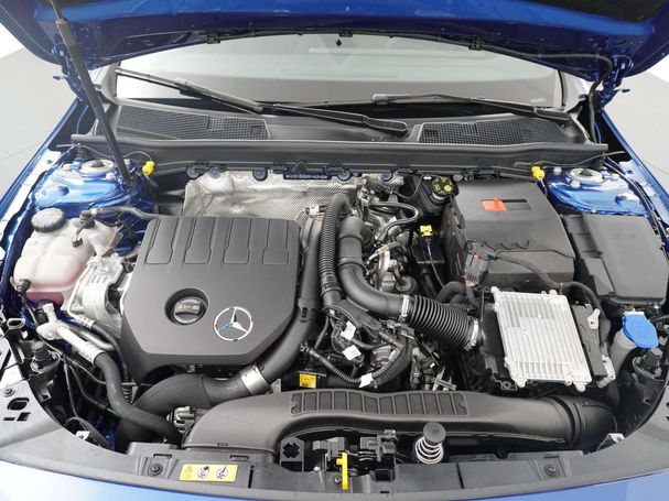 Mercedes-Benz CLA 180 100 kW image number 16