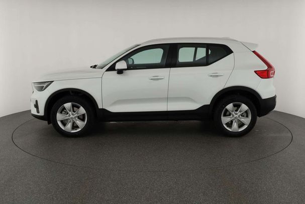 Volvo XC40 B3 Core 120 kW image number 31