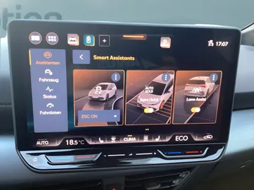 Car image 29