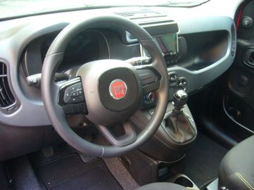 Car image 16