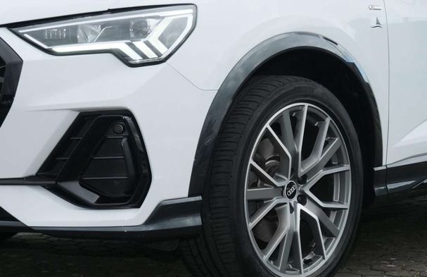 Audi Q3 40 TDI quattro S-line Sportback 147 kW image number 5