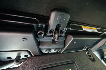 Car image 42