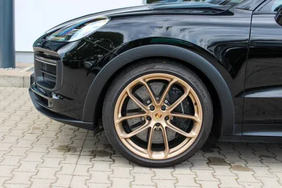 Car image 33