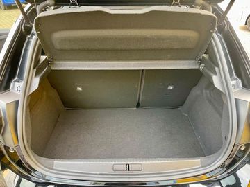 Car image 29