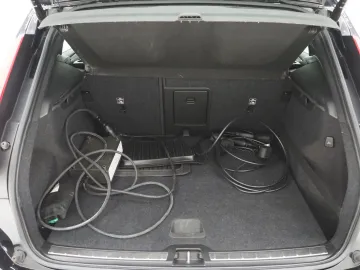 Car image 38