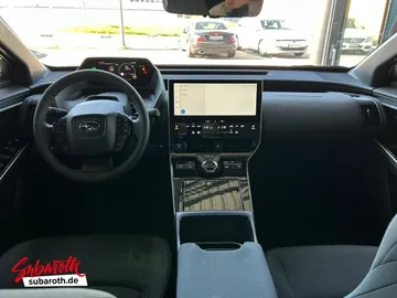 Car image 25