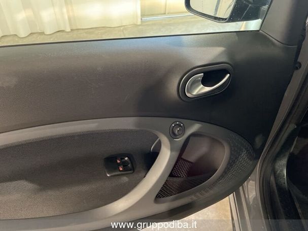 Smart ForTwo EQ 60 kW image number 12