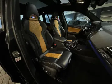 Car image 48