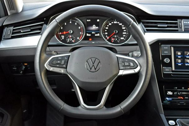 Volkswagen Passat 1.5 TSI EVO Business 110 kW image number 17