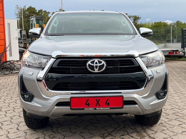 Toyota Hilux Double D Cab 2.4 4D 110 kW image number 3