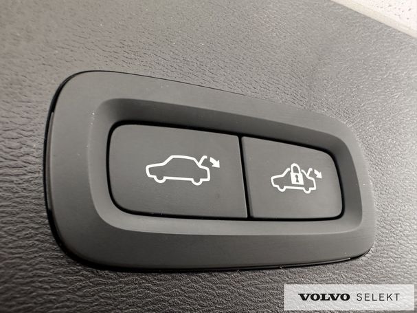 Volvo XC40 170 kW image number 25